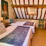 Les De Grange-loft & Jacuzzi Privatif Optionnel Holiday home *