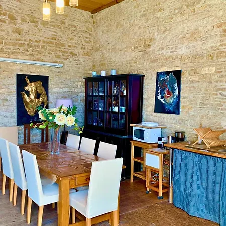 Les De Grange-loft & Jacuzzi Privatif Optionnel * Pronleroy