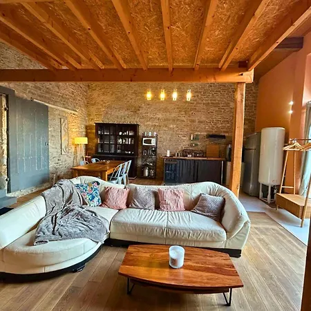 Holiday home Les De Grange-loft & Jacuzzi Privatif Optionnel *