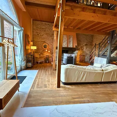 Les De Grange-loft & Jacuzzi Privatif Optionnel Holiday home